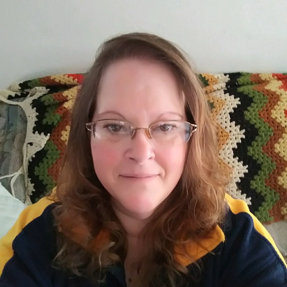 Meet your Posher, April